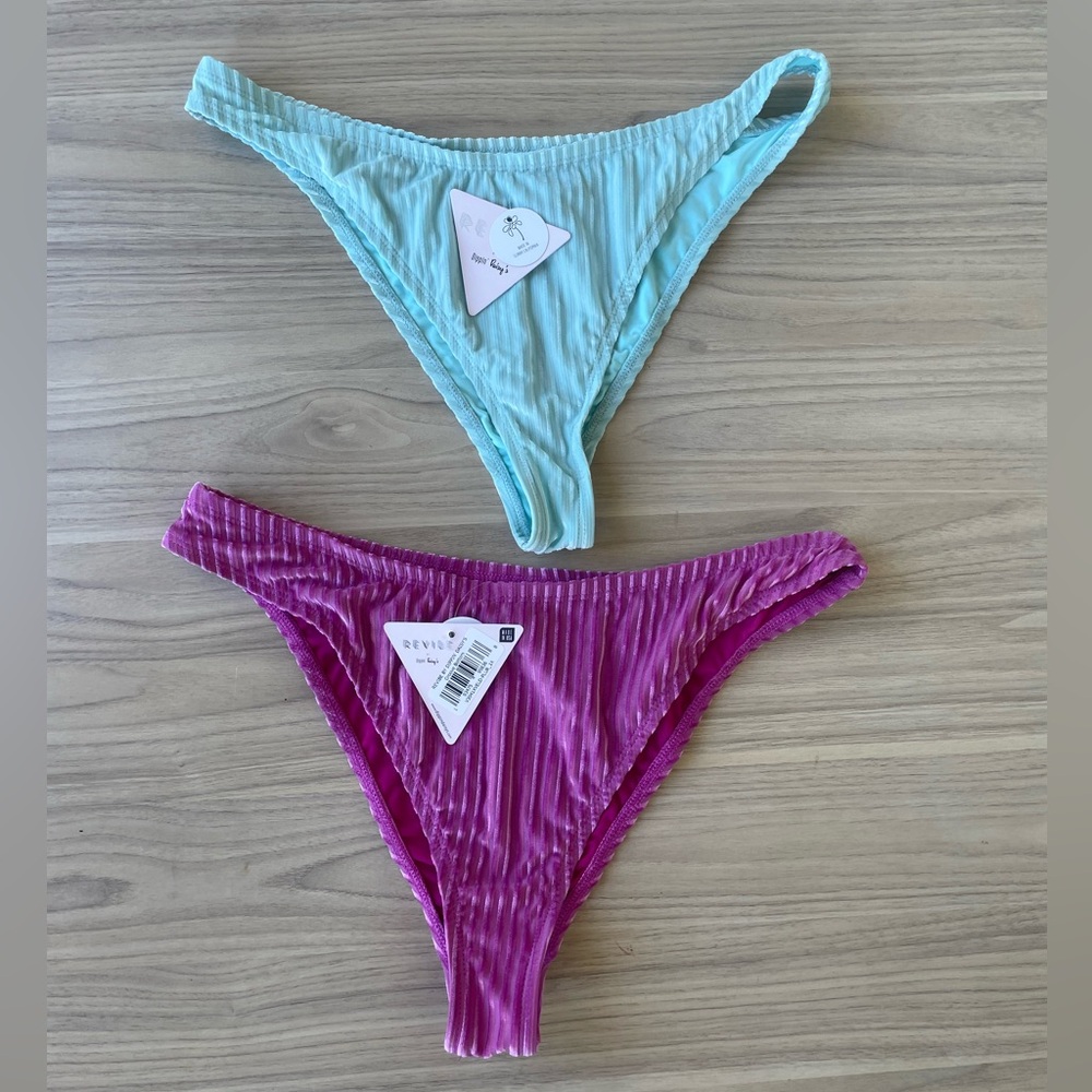 Dippin’ Daisy’s  Women's Ribbed Bikini Set - Light Blue and Purple
